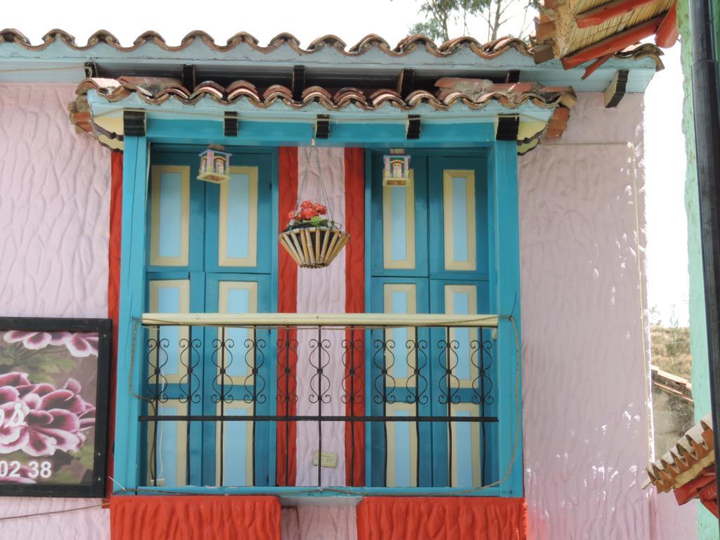 Hotel Los Geranios Duitama Ruang foto