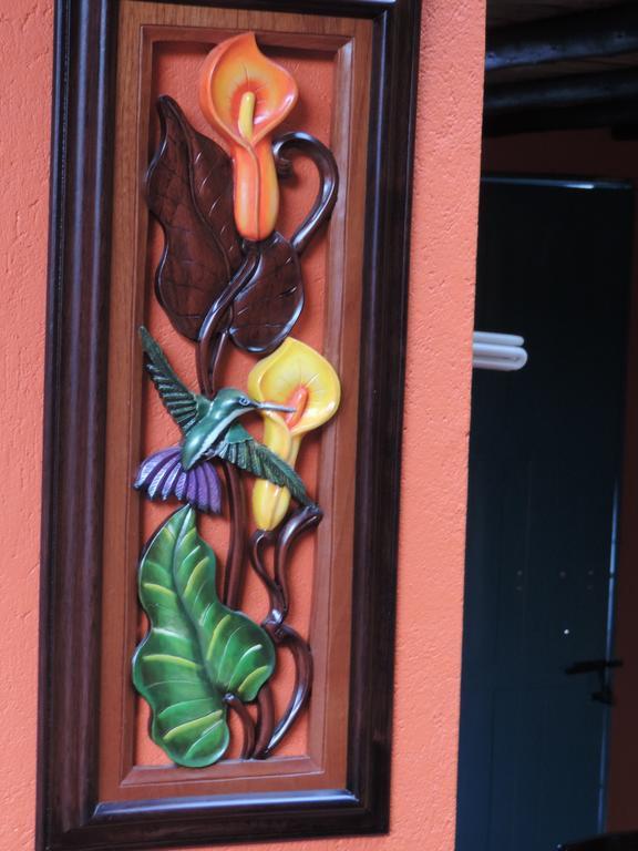 Hotel Los Geranios Duitama Bagian luar foto
