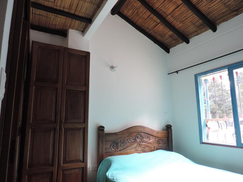 Hotel Los Geranios Duitama Ruang foto