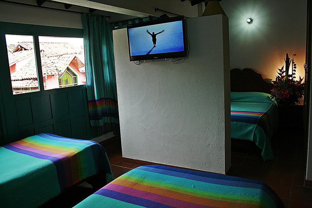 Hotel Los Geranios Duitama Ruang foto